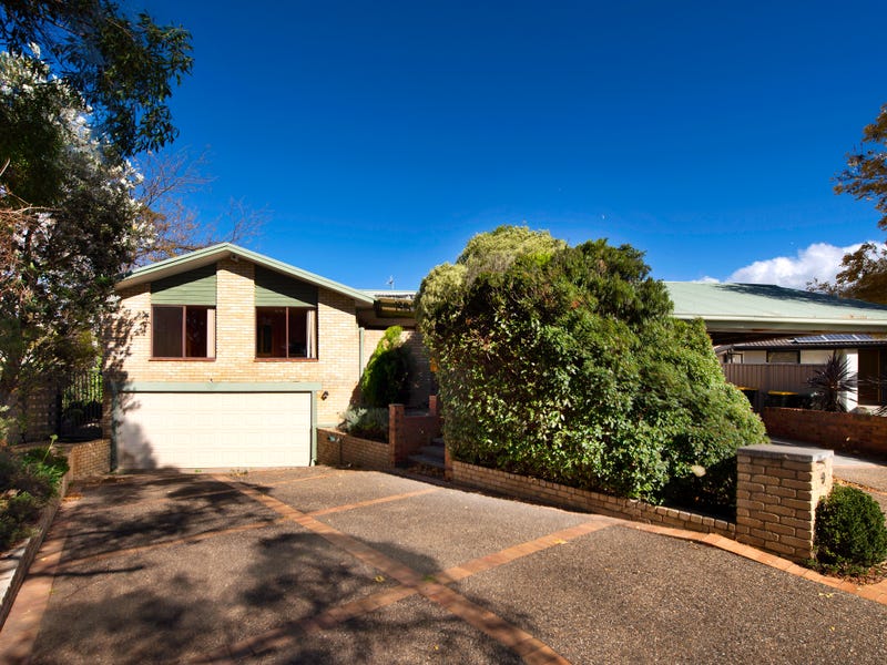 9 Pinkstone Place, Mckellar, ACT 2617