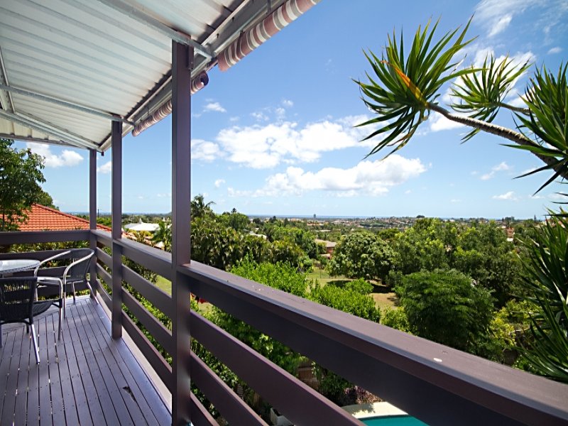 16 Fraser Drive, Banora Point, NSW 2486