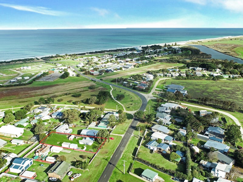 14 Main Road Seaspray Vic 3851 Property Details