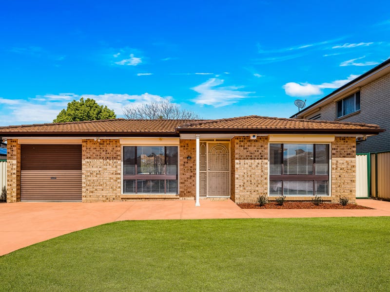 13 Porteous Street, Edensor Park, Nsw 2176 - Realestate.com.au