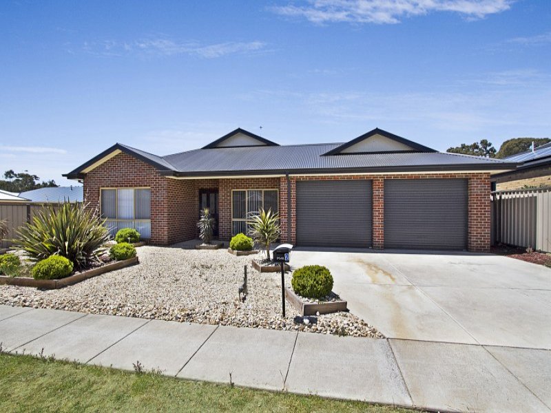2 Parkland Place, Broadford, Vic 3658 Property Details