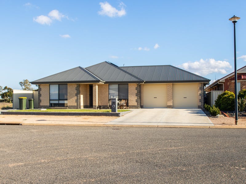 15 Patrick St, Kadina, SA 5554 House for Sale