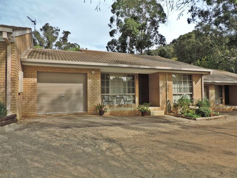 2/35 Church Street, Bright, Vic 3741 Property Details