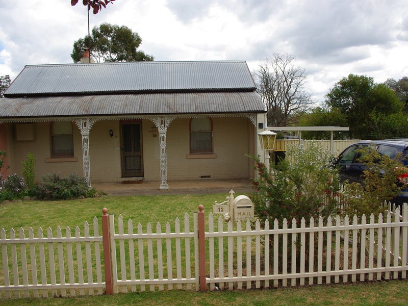12 Emma Street, Goulburn, NSW 2580