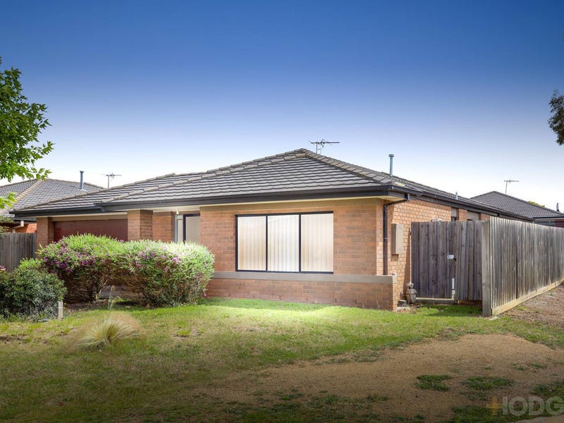 6 Guilford Court Truganina Vic 3029 Realestate au 6-guilford-court-truganina-vic-3029-realestate-au