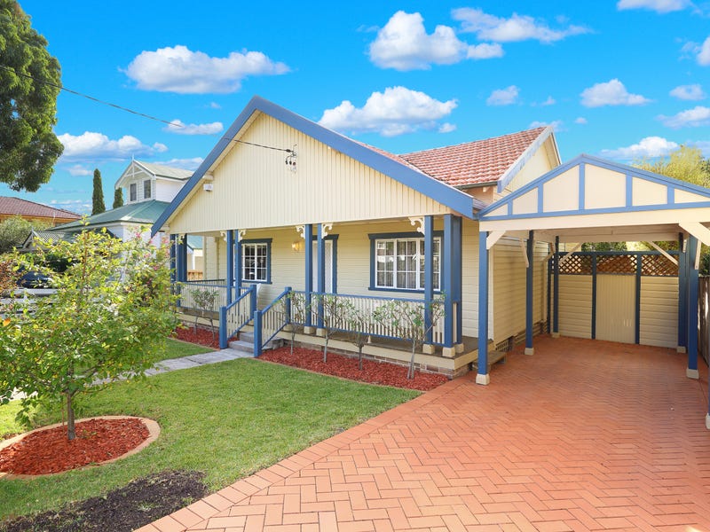 12 Inverness Avenue, Penshurst, NSW 2222 Property Details