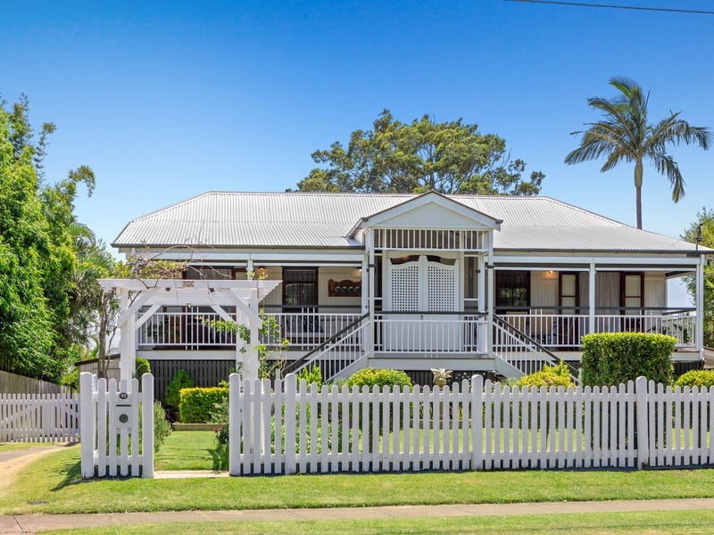 52 Gordon Parade, Manly, Qld 4179 - Property Details