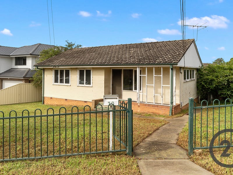 30 Devlin Street, Ashcroft, NSW 2168 Property Details