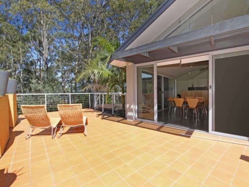 27 Fauna Avenue, Long Beach, NSW 2536