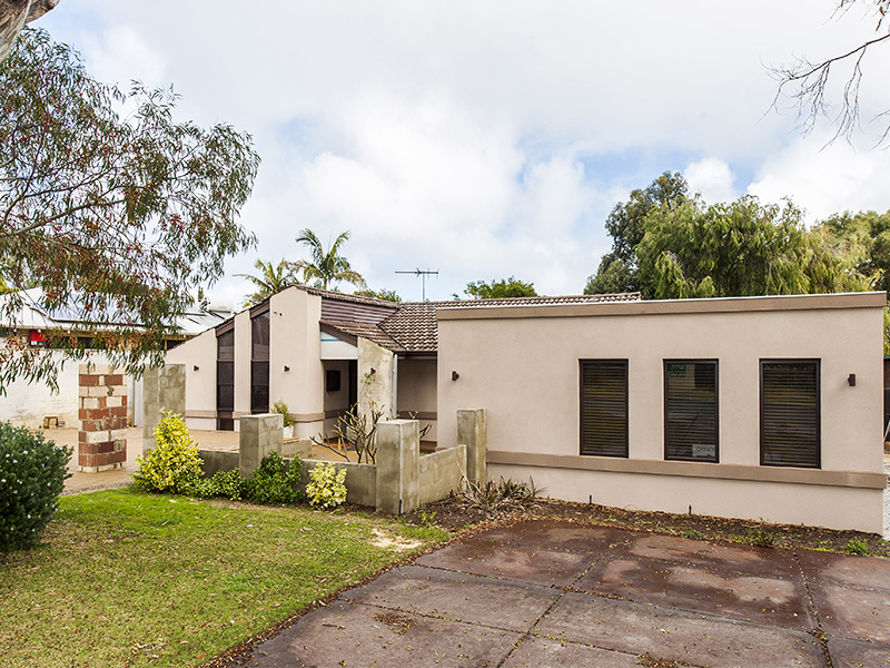 17 Rees Drive, Quinns Rocks, WA 6030