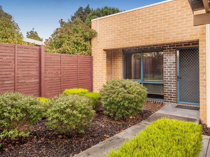 28 Convent Lane, Mitcham, VIC 3132