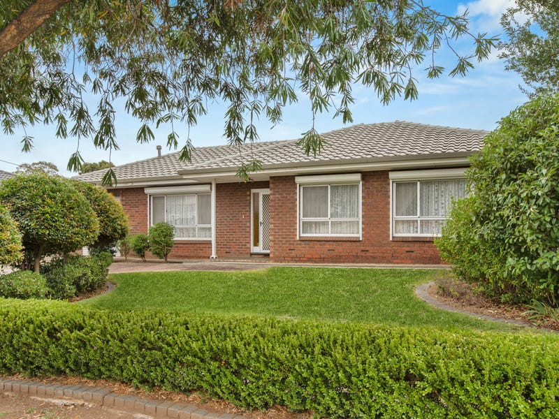 28 Berri Road, Hope Valley, SA 5090