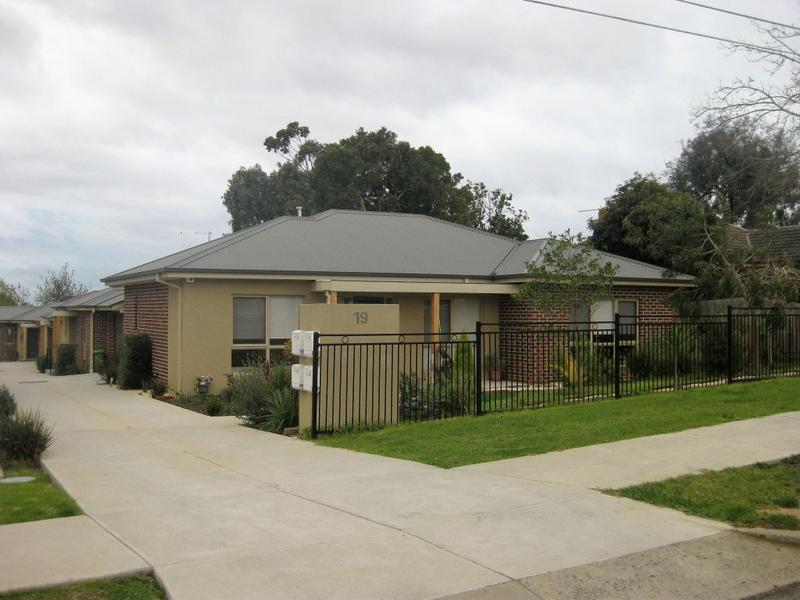 1/19 Lambourn Road, Watsonia, VIC 3087