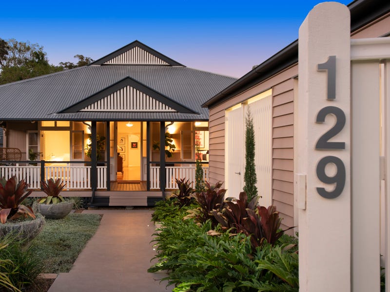 129 Dorrington Drive, Ashgrove, Qld 4060 Property Details