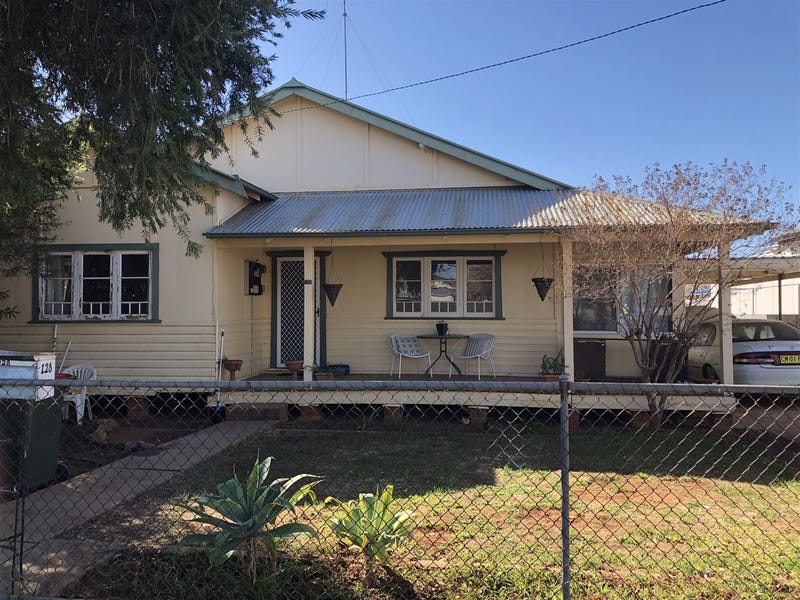 128 Cobar Street, Nyngan, NSW 2825 Property Details
