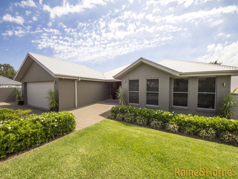 46 Lakeside Circuit, Dubbo, NSW 2830 Property Details