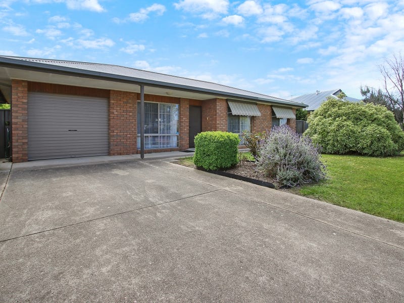 2/1 Kurrajong Court, Benalla, Vic 3672 Property Details
