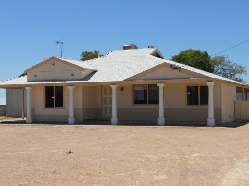 136 Woolston Road, Berri, SA 5343 Property Details