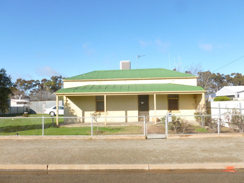 15 Muirkirk Street, Jamestown, SA 5491 Property Details