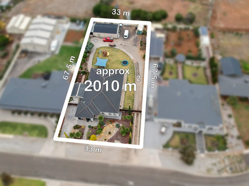 9 Highfield Way, Kurunjang, Vic 3337 Property Details