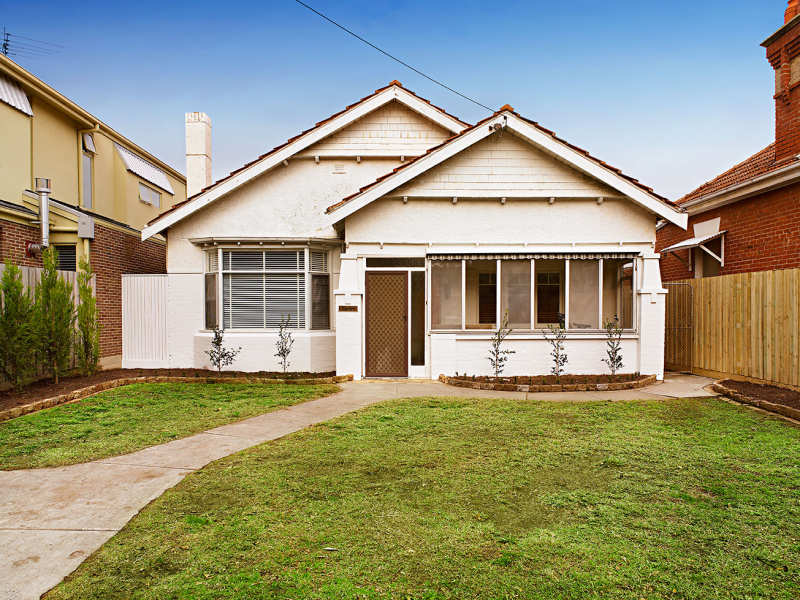 15 Selwyn Avenue, Elwood, Vic 3184 - Property Details