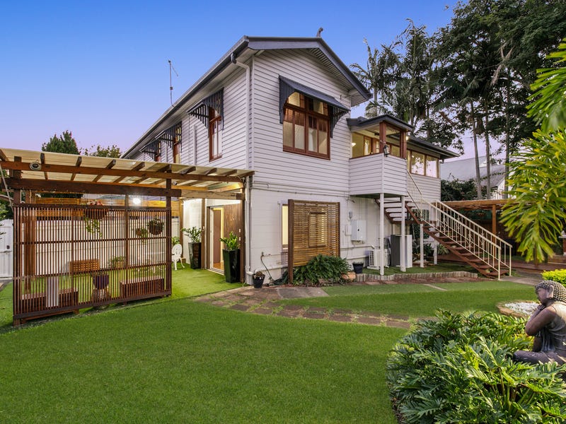 Houses for Sale in Coorparoo, QLD 4151