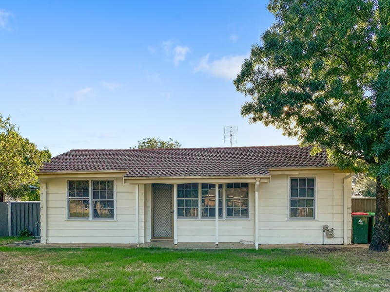4 Crouch Street, Forbes, NSW 2871