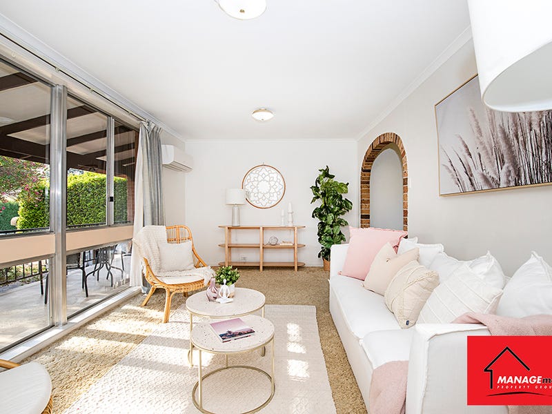 10 Dobie Place, MacGregor, ACT 2615 Property Details