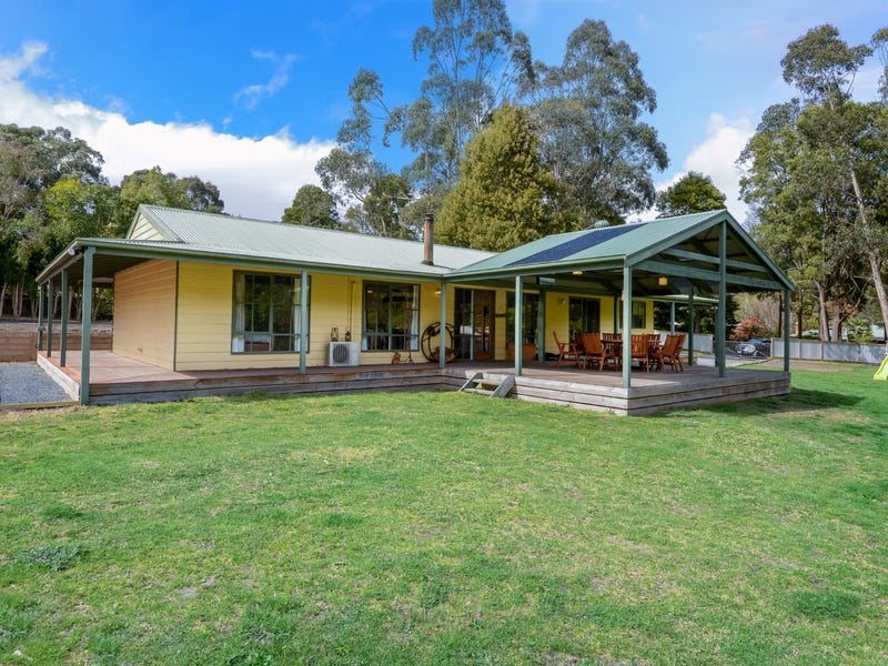 7 Graham Road, East Warburton, VIC 3799
