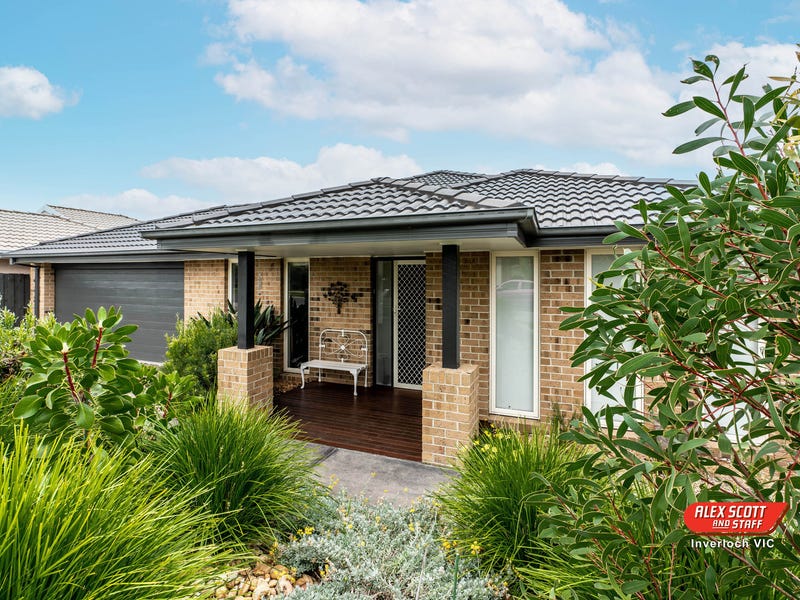 18 Oceanic Drive, Inverloch, Vic 3996 Property Details