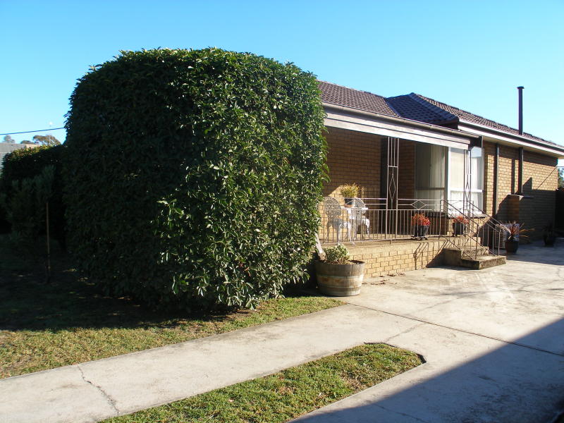 9 Mary Street, Heyfield, Vic 3858 Property Details