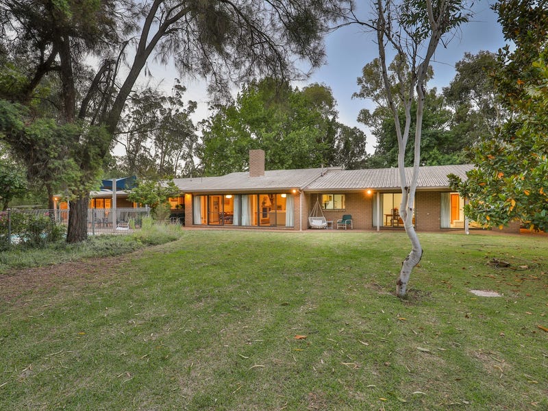 424 Irymple Avenue, Nichols Point, VIC 3501