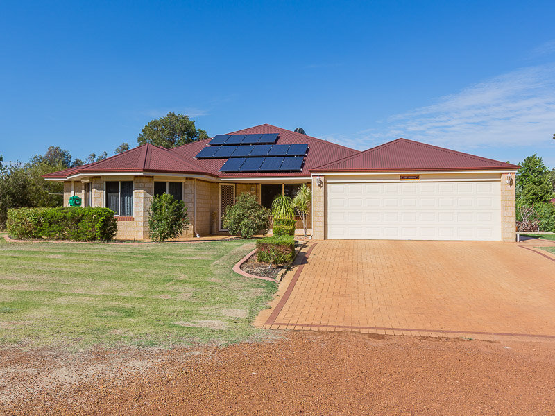 7 Karbro Drive, Cardup, WA 6122 Property Details