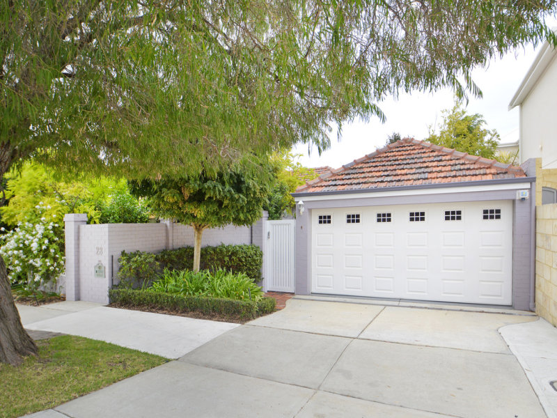 28 Mary Street, Watermans Bay, WA 6020