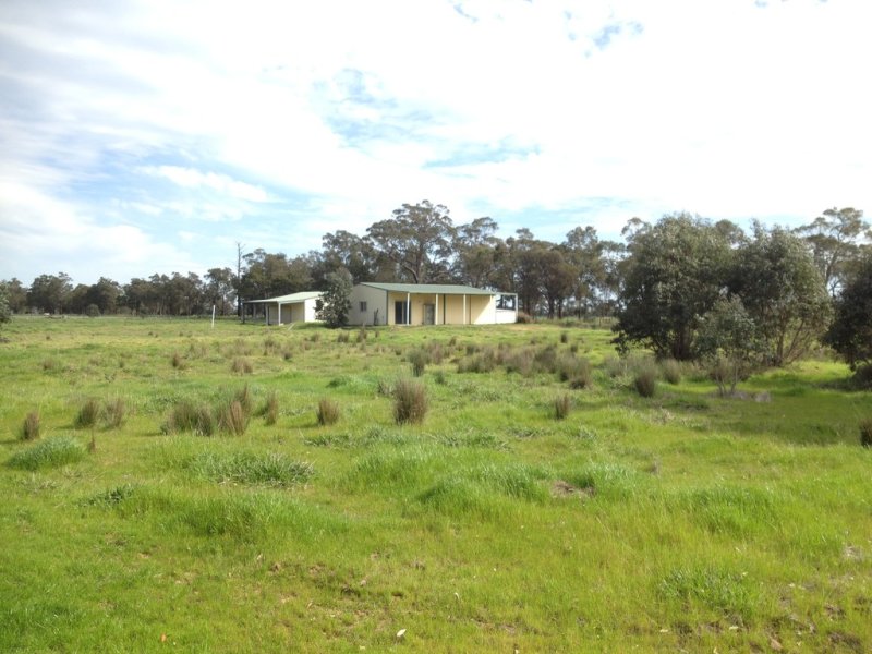 151 Huxley Road, Cookernup, WA 6219 Property Details