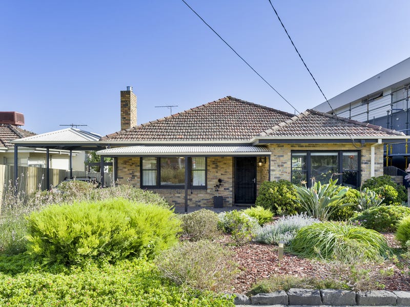 57 Lloyd Street, Strathmore, VIC 3041