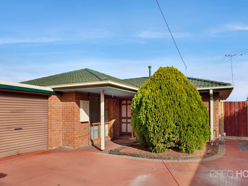 2/50 Tower Road, Werribee, Vic 3030 Property Details