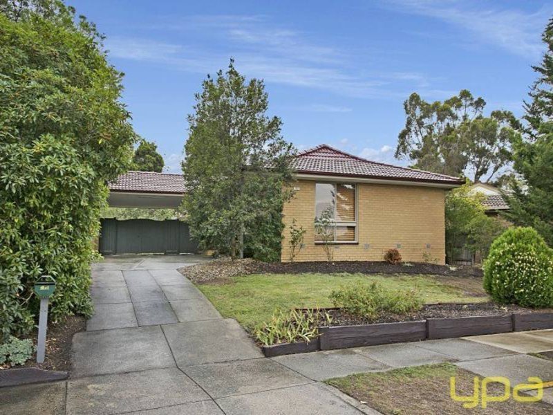 70 Menzies Drive, Sunbury, VIC 3429
