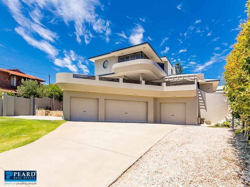 10 Parker Avenue, Sorrento, WA 6020 Property Details