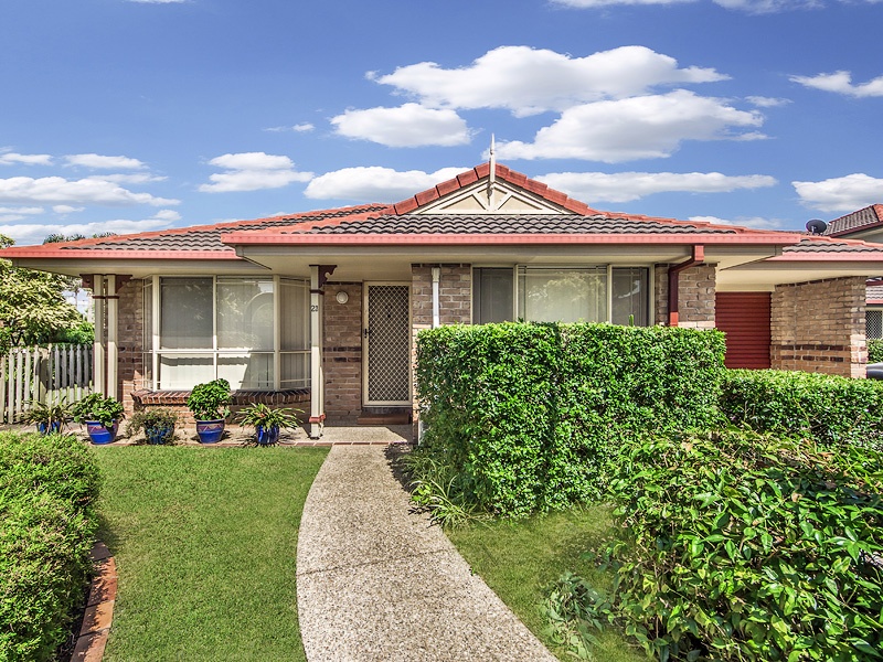 23-199-government-road-labrador-qld-4215-property-details