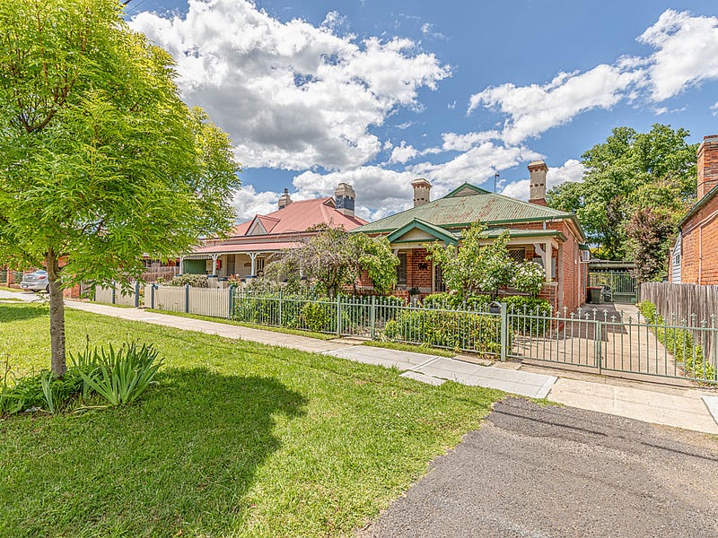93 Piper Street, Bathurst, NSW 2795