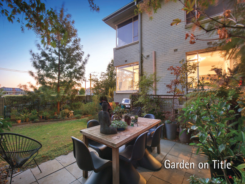 11/6 Swinton Avenue, Kew, Vic 3101 Property Details