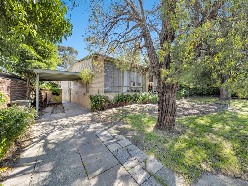 29 Johnson Drive, Ferntree Gully, VIC 3156