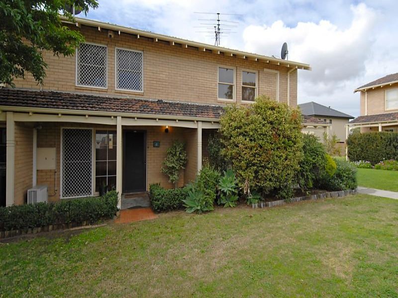 4/216 Swan Street, Yokine, WA 6060 Property Details