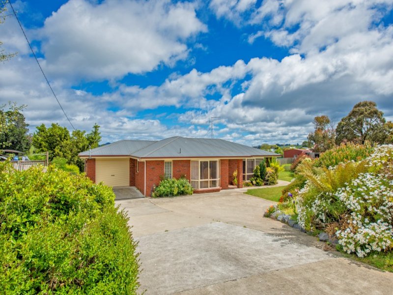 4 Hamilton Court, Sheffield, TAS 7306 - realestate.com.au