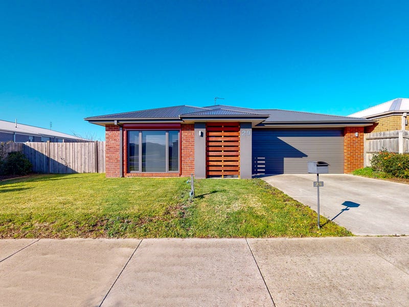 29 Balmoral Place, Traralgon, VIC 3844