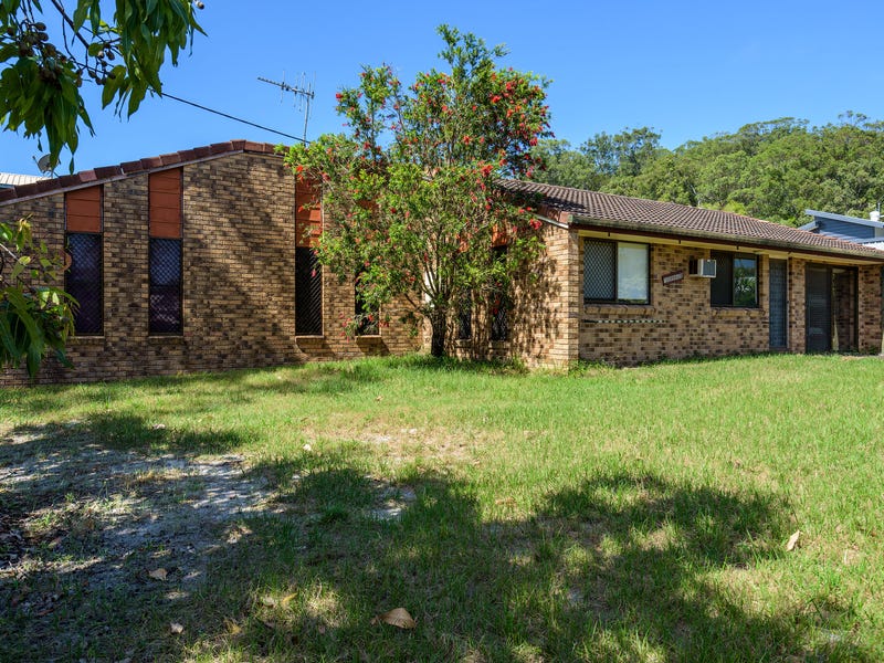 2 Cooloola Drive, Rainbow Beach, QLD 4581