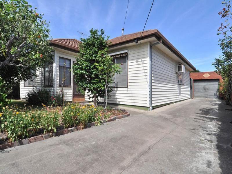 63 Chelsey Street, Ardeer, VIC 3022