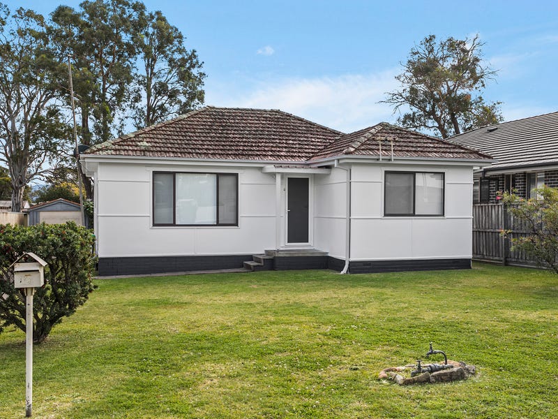 74 Barton Street, Oak Flats, NSW 2529