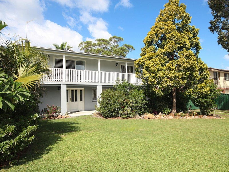 23 President Wilson Walk, Tanilba Bay, NSW 2319